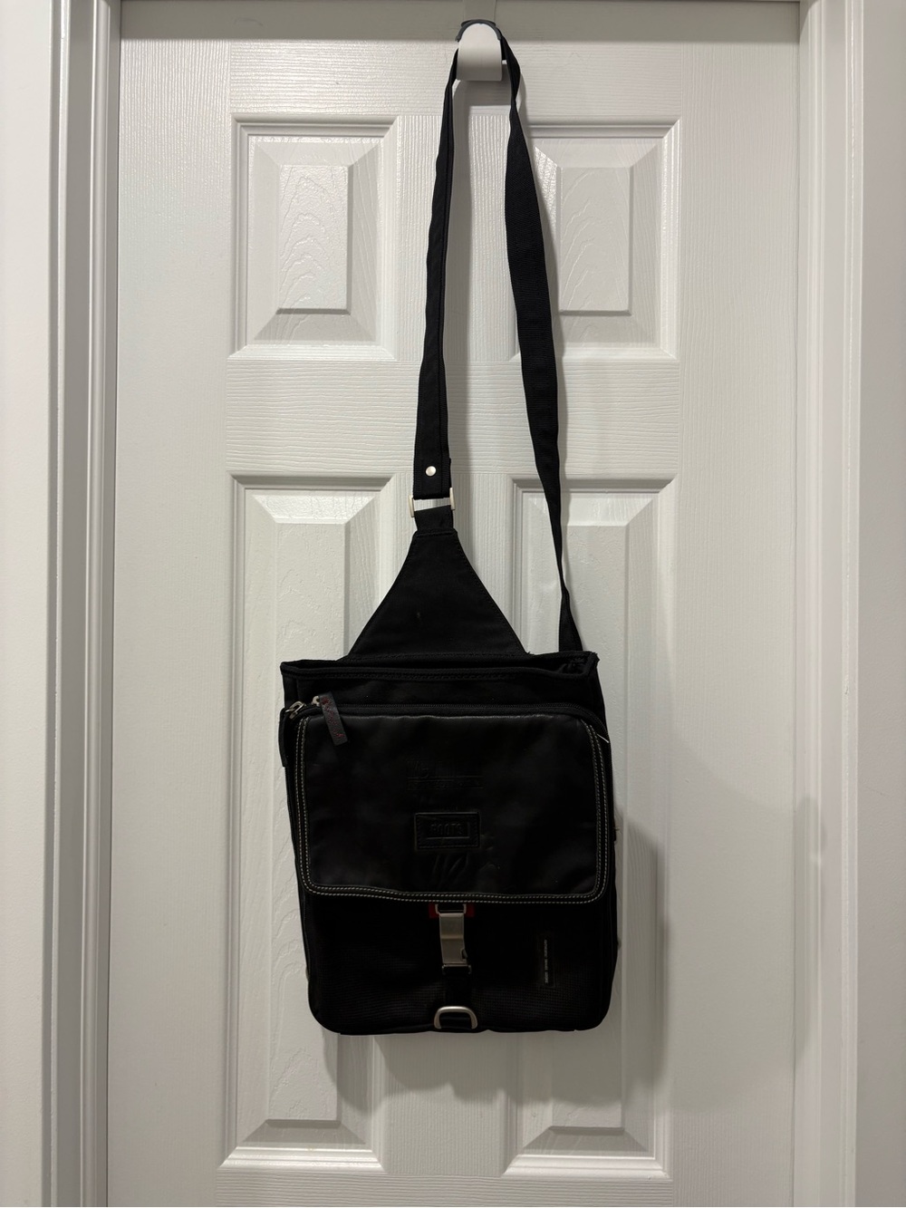 Roots Kevin Hill Show Season 1 Black Crossbody Sling Bag for Men